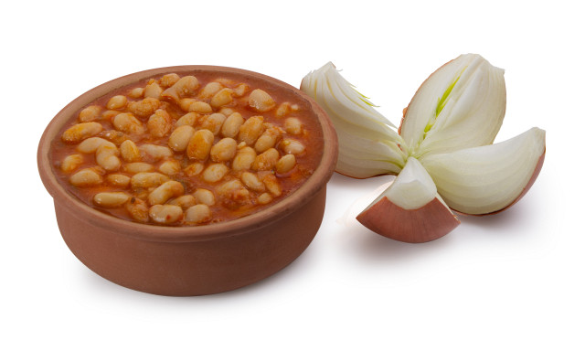 Esnafımıza Hediye Güveçte Kuru Fasulye ve Soğan Resmi