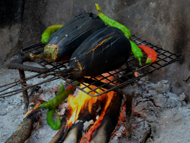 Patlıcan Közlemesi Resimleri 7