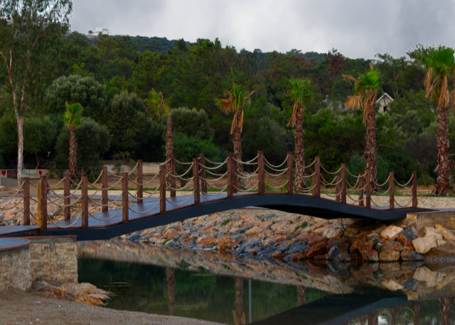 Akbük Didim Soğuksu Sahili Köprü Bir Yaz Sabahı Gündoğumunda