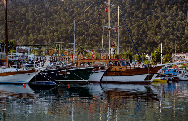 Didim Akbük Liman Barınak Tekneler ve Deniz 2