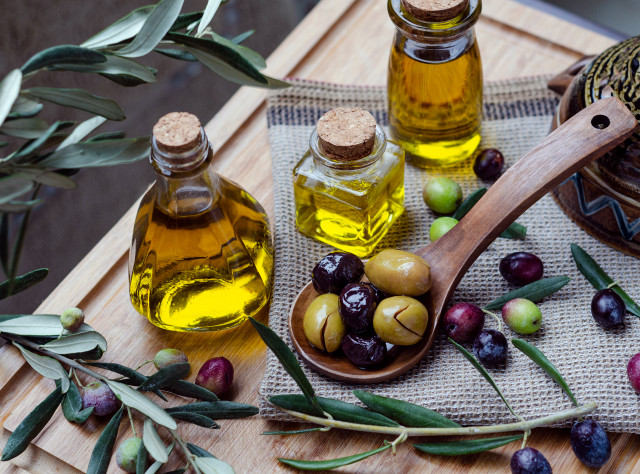 Zeytin Yağları ve Zeytinler 3