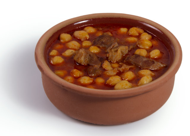 Güveçte Etli Nohut Yemeği Beyaz Fon